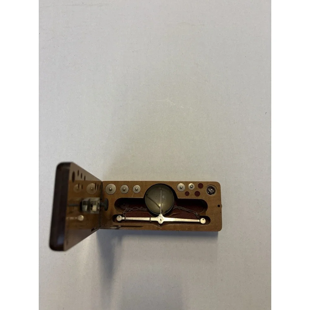 VINTAGE GOLD SCALE MADE IN WEST GERMANY WOOD CASE
